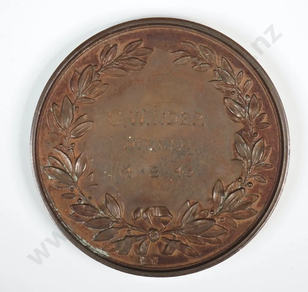 Copper medal “CHRISTCHURCH AMATEUR BOXING AND SPORTS CLUB”, engraved “C. WINDER / WINNER / 4.8.43”, 45mm, maker Walker & Hall Image 1++