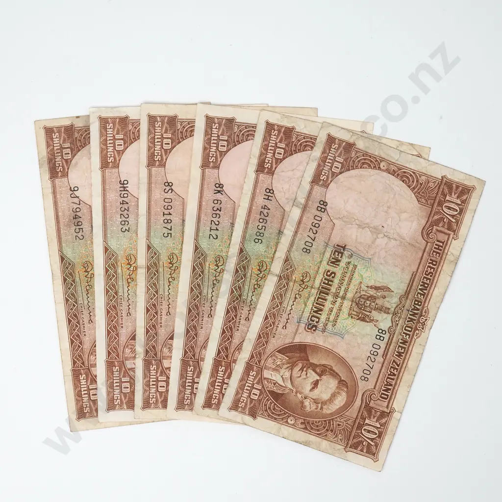 Six NZ Fleming Ten Shilling Banknotes - Various Prefixes - Circulated Condition Image 1++