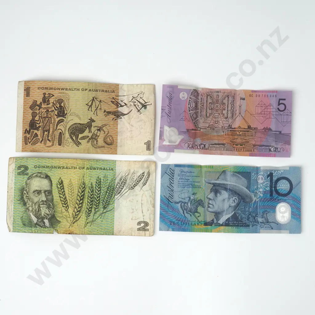 Assorted Australian Banknotes $18 Face Value Image 1++