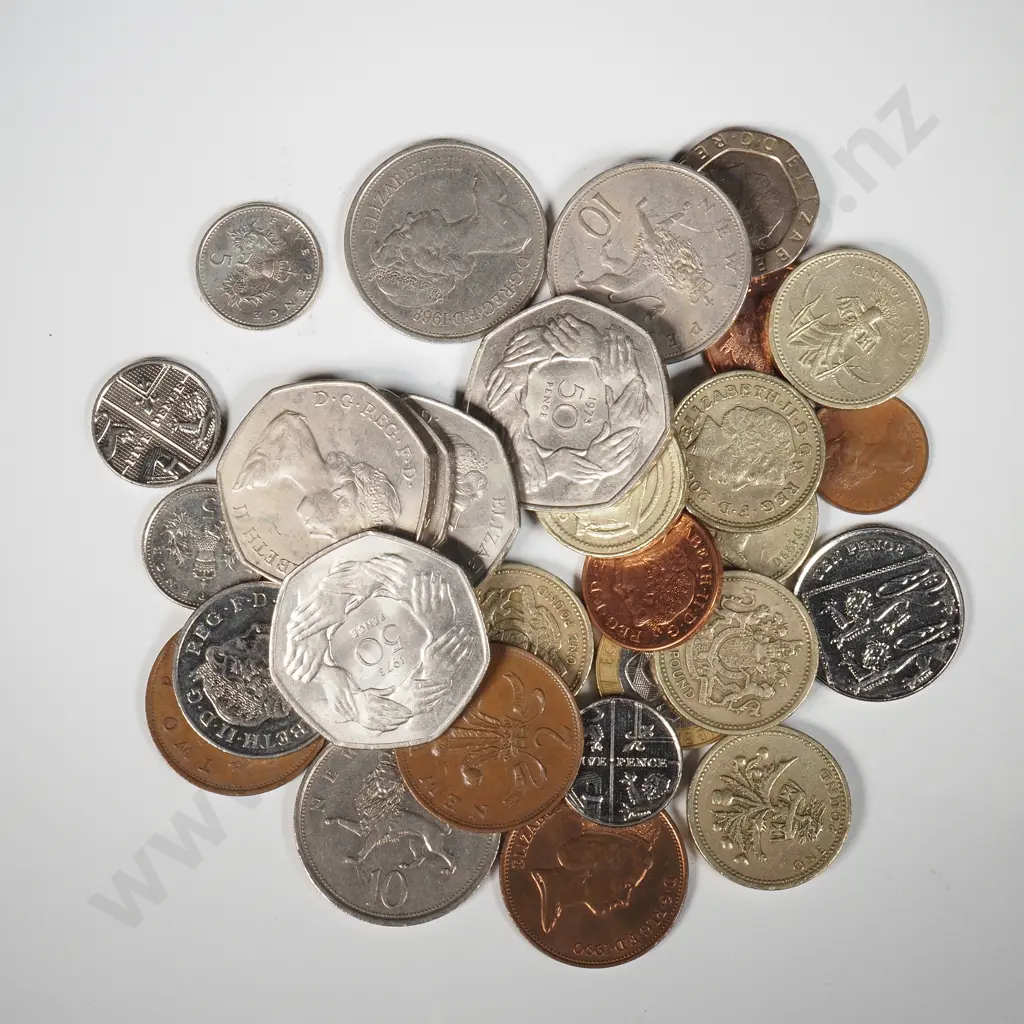 Approximately 10 Pounds of United Kingdom Coinage Image 1++