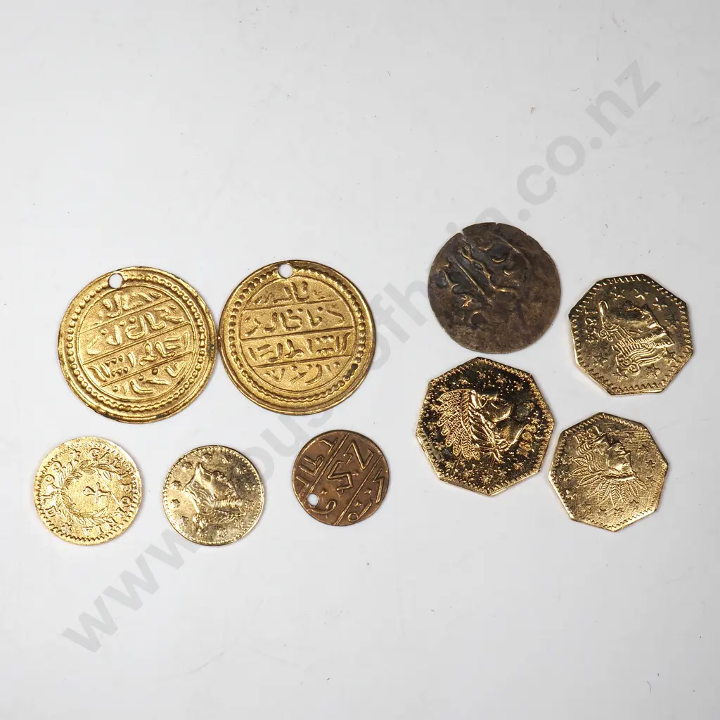 Assorted Miniature Imitation Gold Coins  Image 1++