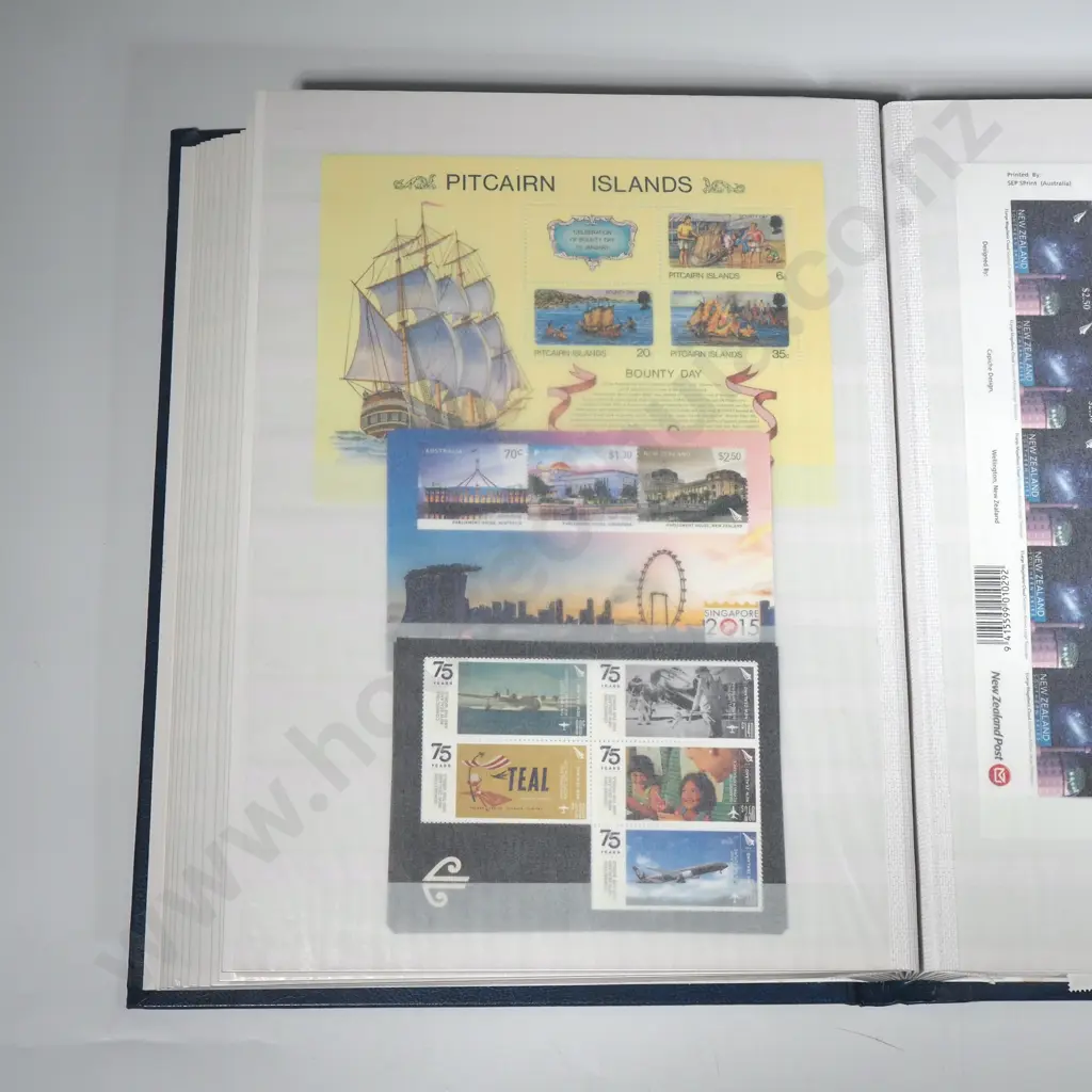 Collectors Stamp Album w New Zealand 20th Century Stamps incl Several Plate Blocks  Image 1++