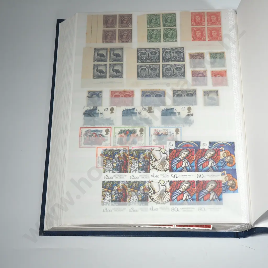 Collectors Stamp Album w New Zealand 20th Century Stamps incl Several Plate Blocks  Image 1++