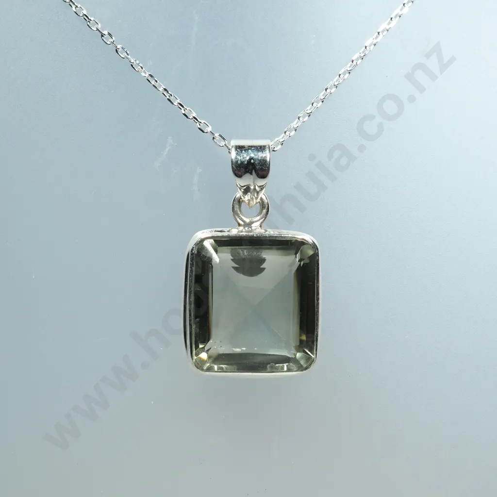 Sterling Silver Emerald Pendant W/ Sterling Silver Chain Image 1++