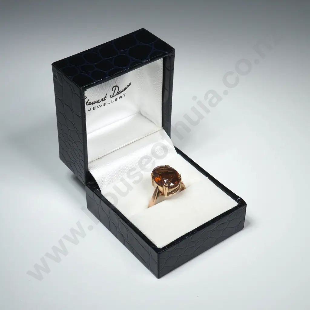 Vintage 9ct Gold Brown Stone Ring Image 1++