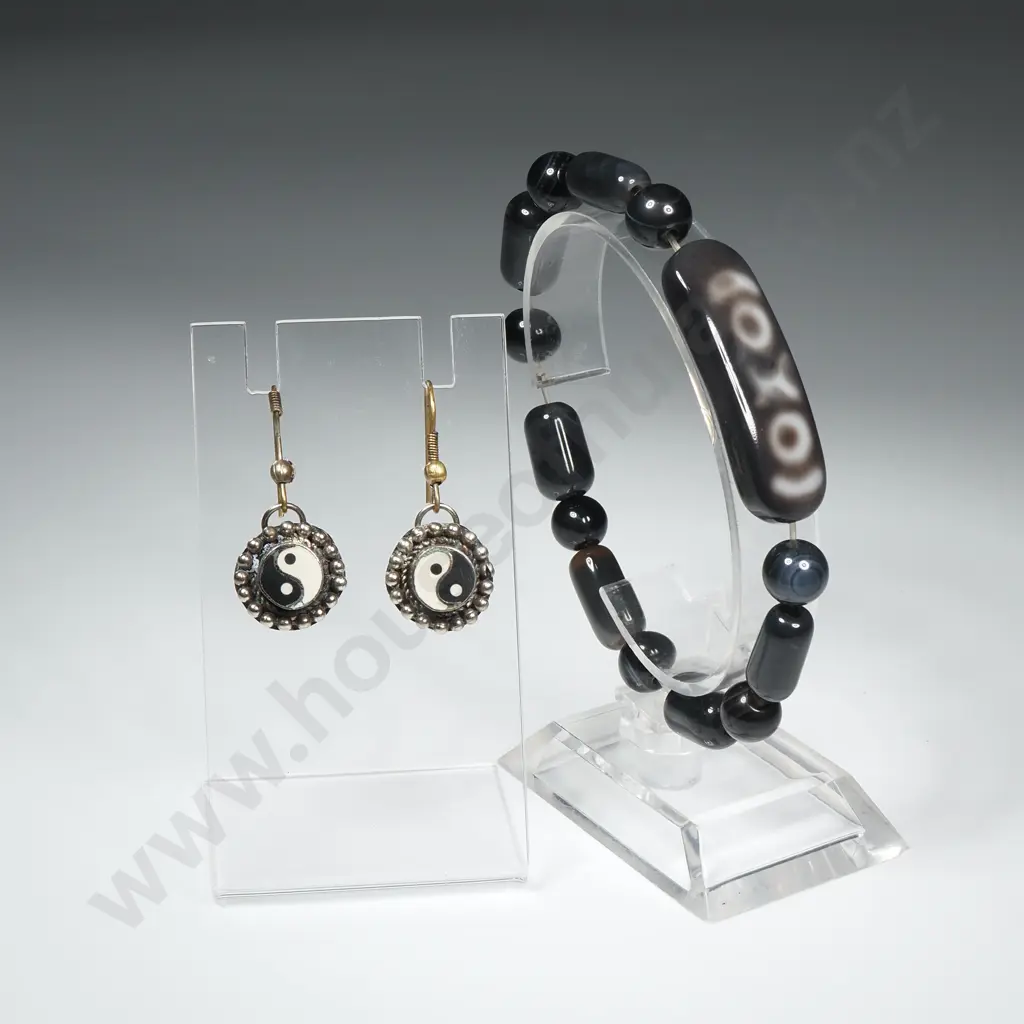Tribal Style Bracelet & Earrings Image 1++