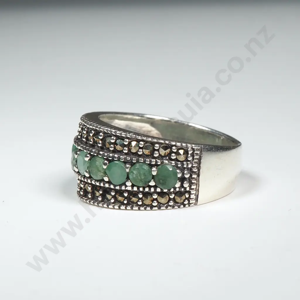 Sterling Silver Marcasite & Emerald Ring Image 1++