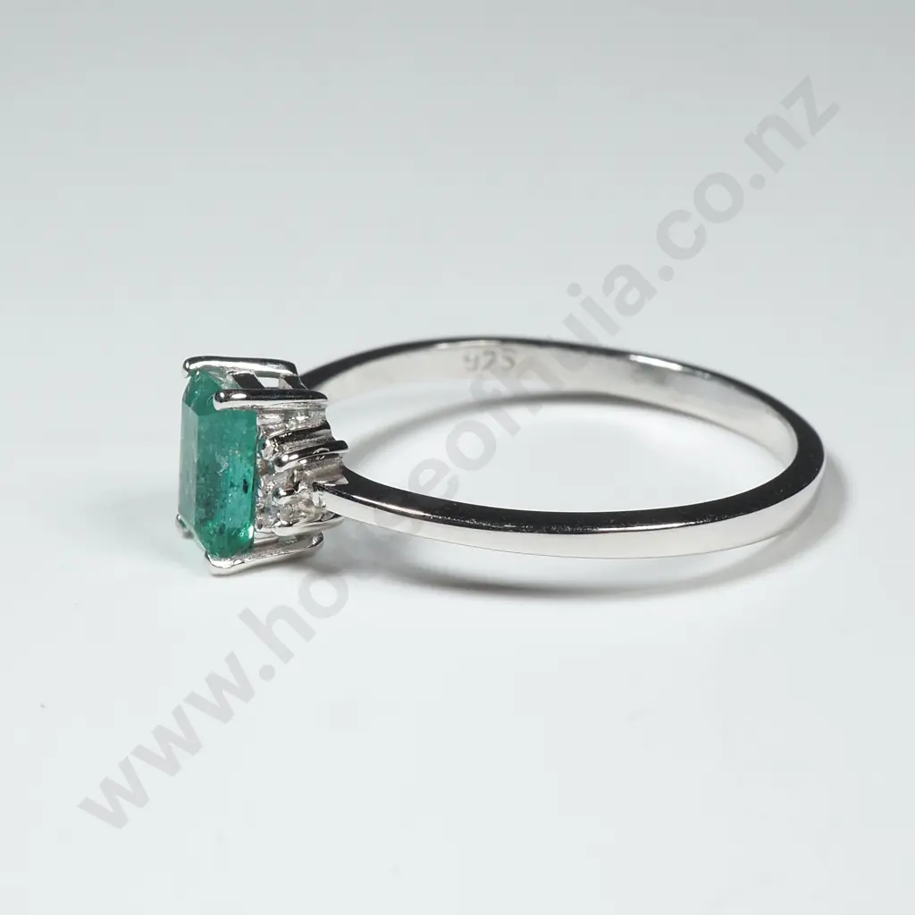 Sterling Silver Diamond & Emerald Ring Image 1++