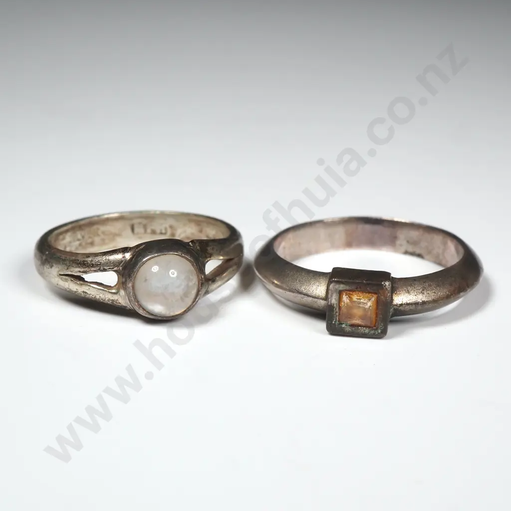 Two Sterling Silver Rings Set With Stones. Weight 6.9 grams Image 1++