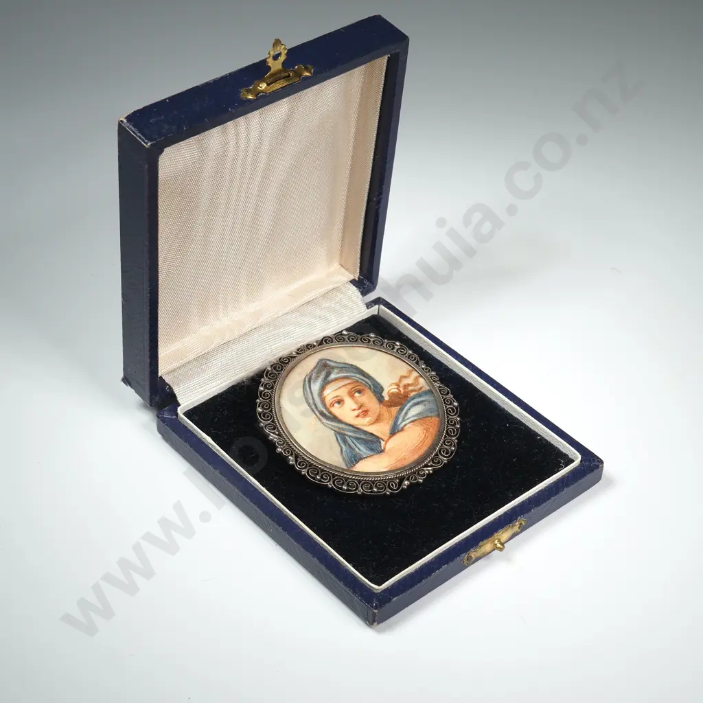 Antique Cased .800 Silver Hand Painted Portrait Brooch  Image 1++