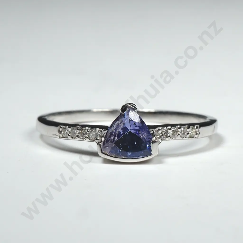 Sterling Silver Diamond & Tanzanite Ring Image 1++