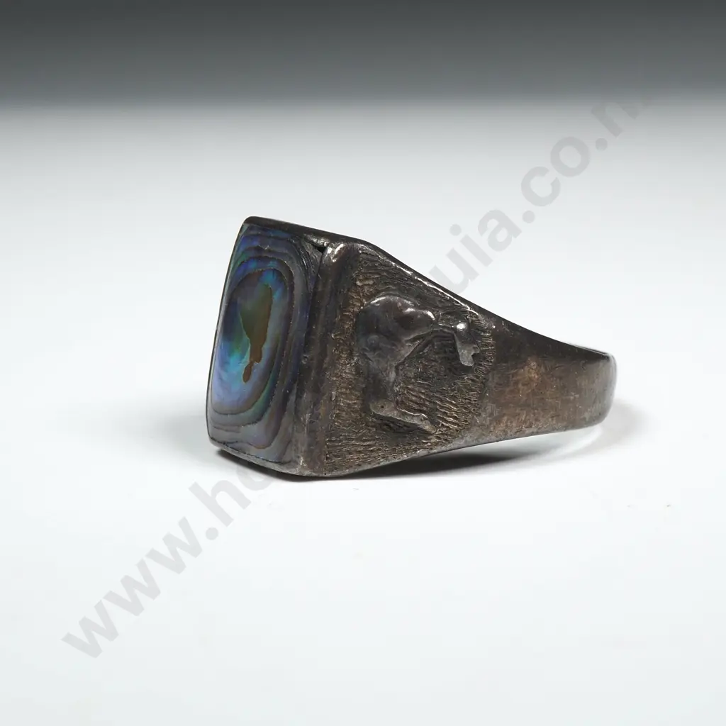 Vintage Sterling Silver Paua Shell Ring w Kiwi Embellishments Image 1++