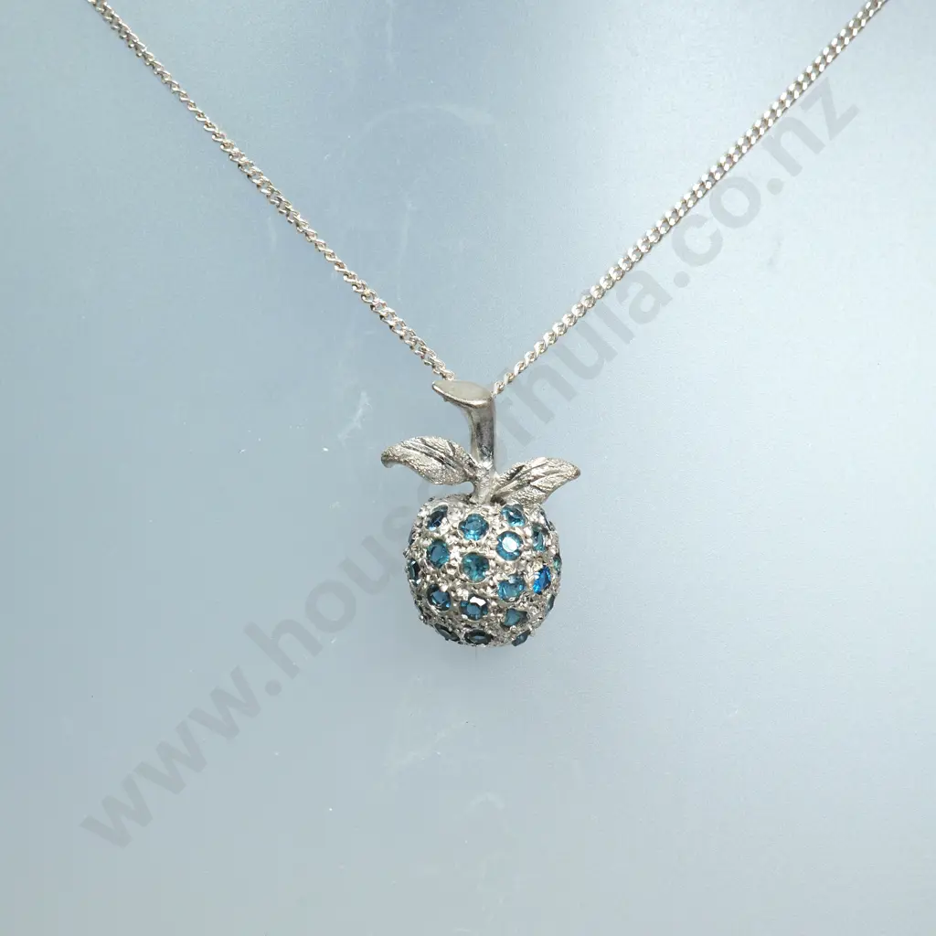 Modern Sterling Silver Stone Set Pendant With Sterling Silver Chain Image 1++