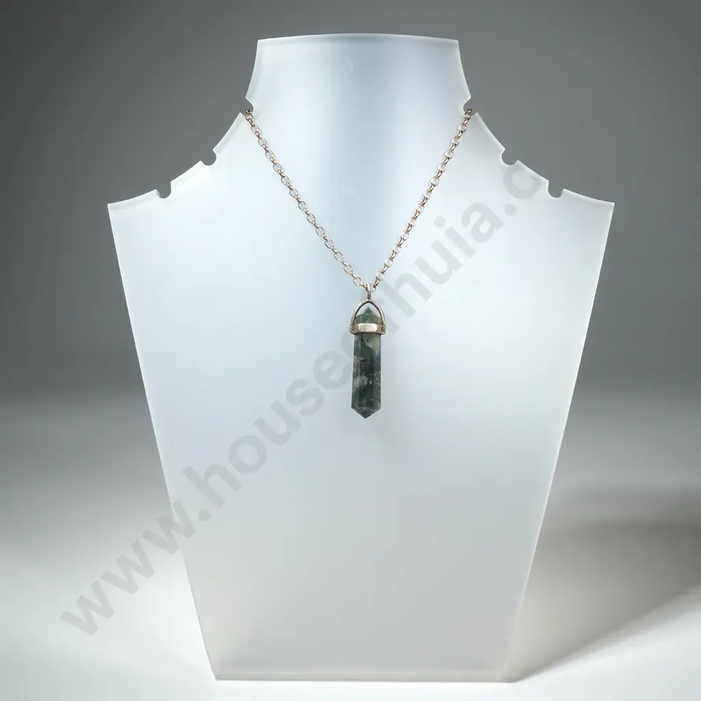 Vintage Sterling Silver And Agate Pendant With Sterling Silver Chain Image 1++