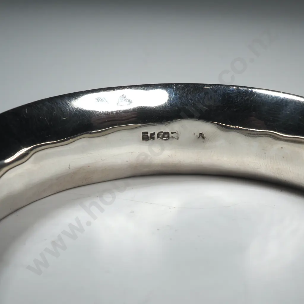 Hammered Sterling Silver Bangle w Twist Embellishment Image 1++