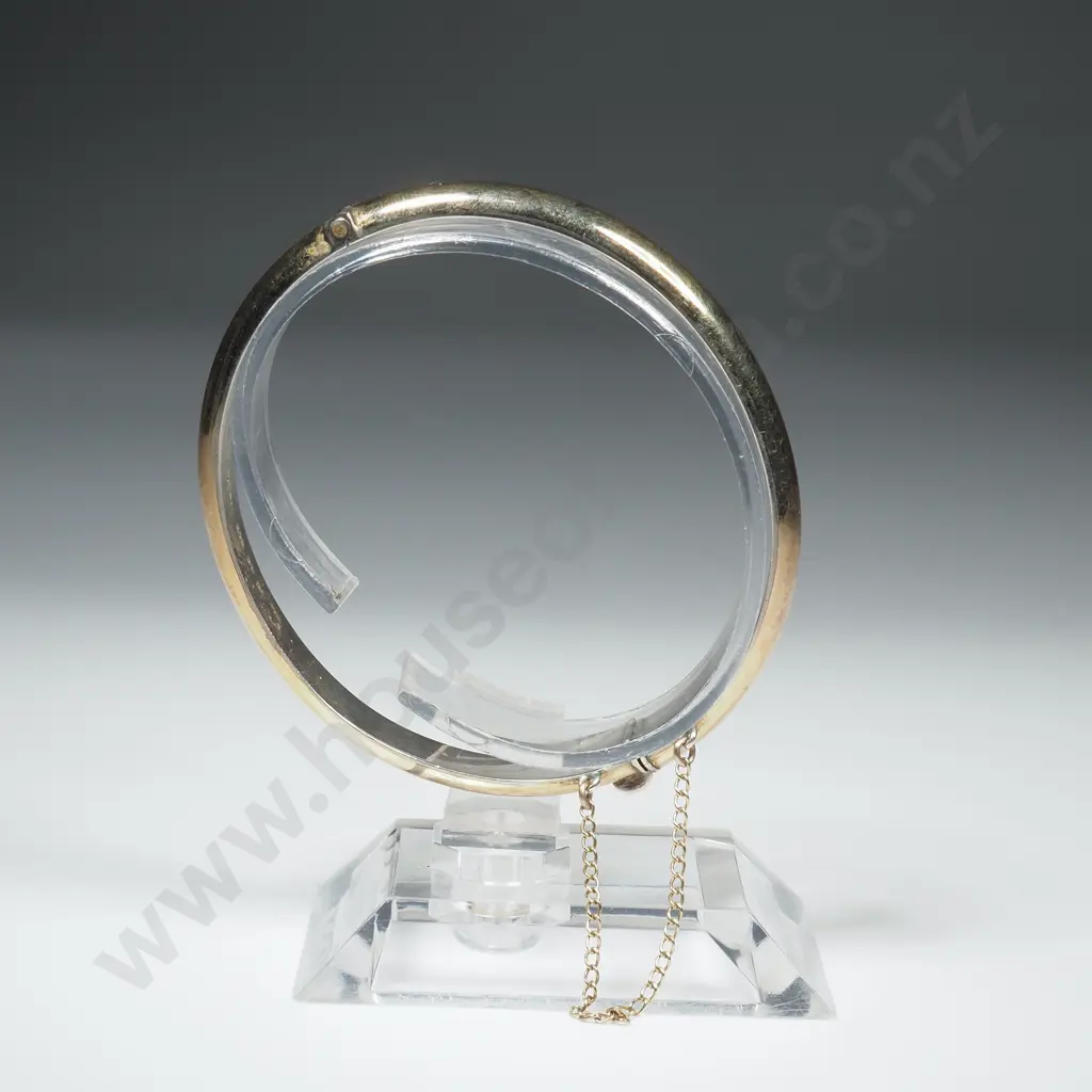 Modern 9ct Gold Silver Lined Snap Bangle Image 1++