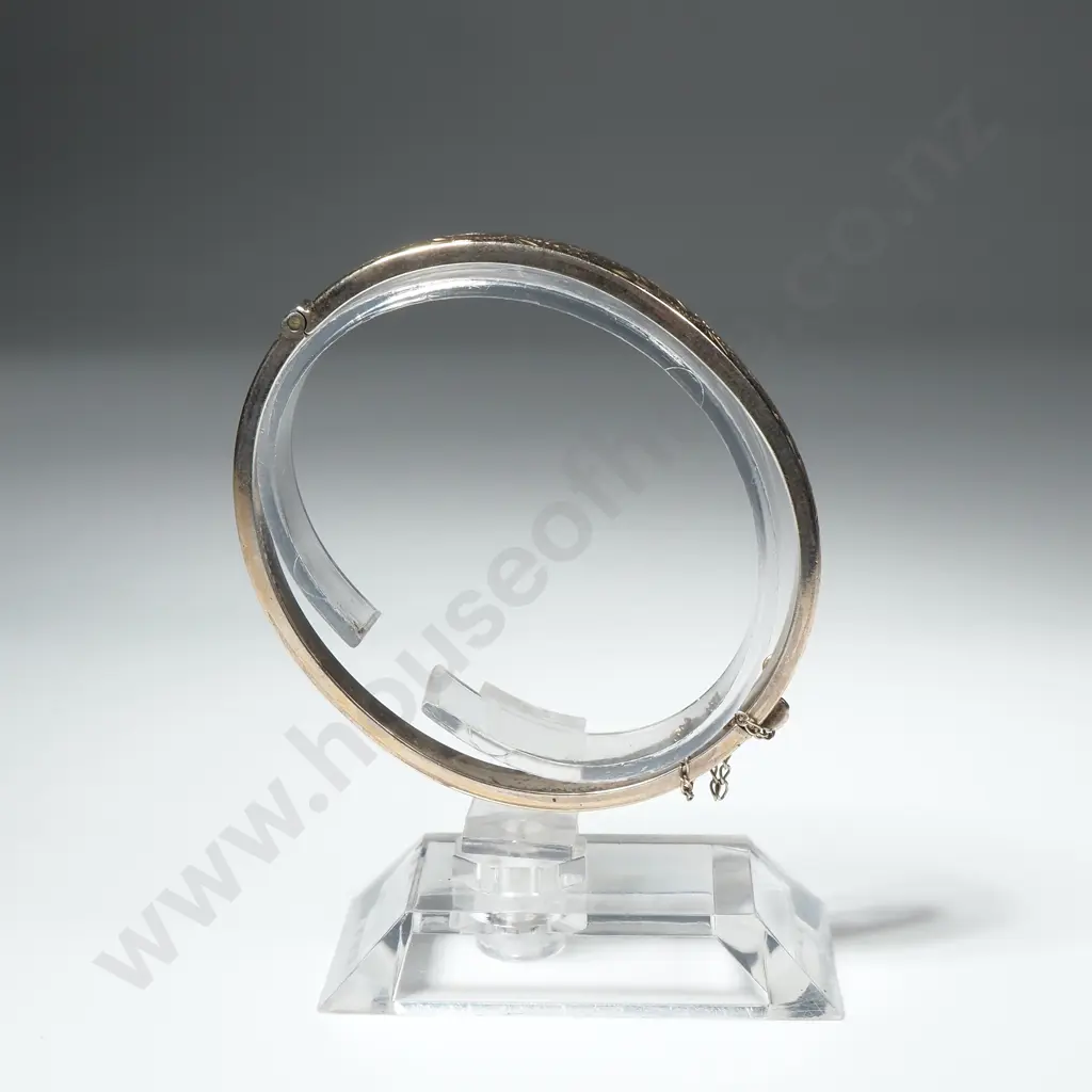 Modern 9ct Gold Silver Lined Snap Bangle Image 1++