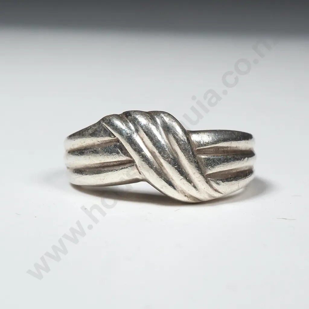Modern Sterling Silver Crossover Ring Image 1++