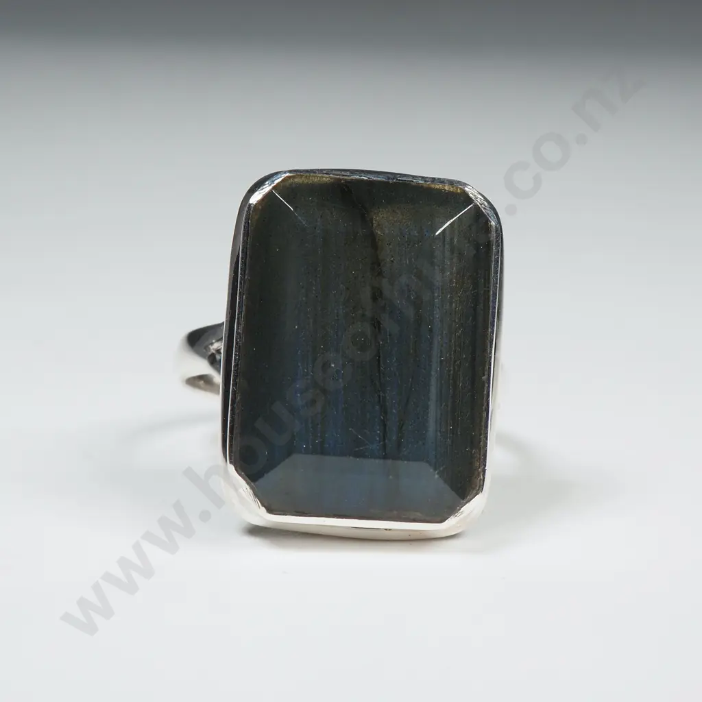 Sterling Silver Labradorite Ring Image 1++