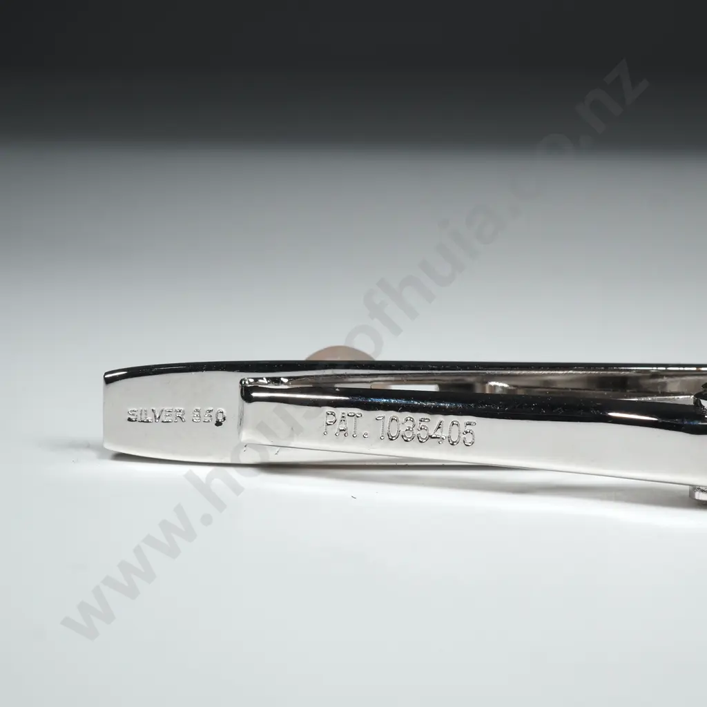 Modern .850 Silver And Pearl Tie Clip Image 1++