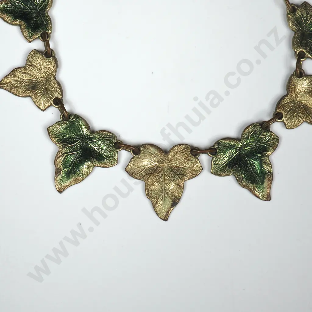 Vintage Ivy Leaf Bracelet Image 1++