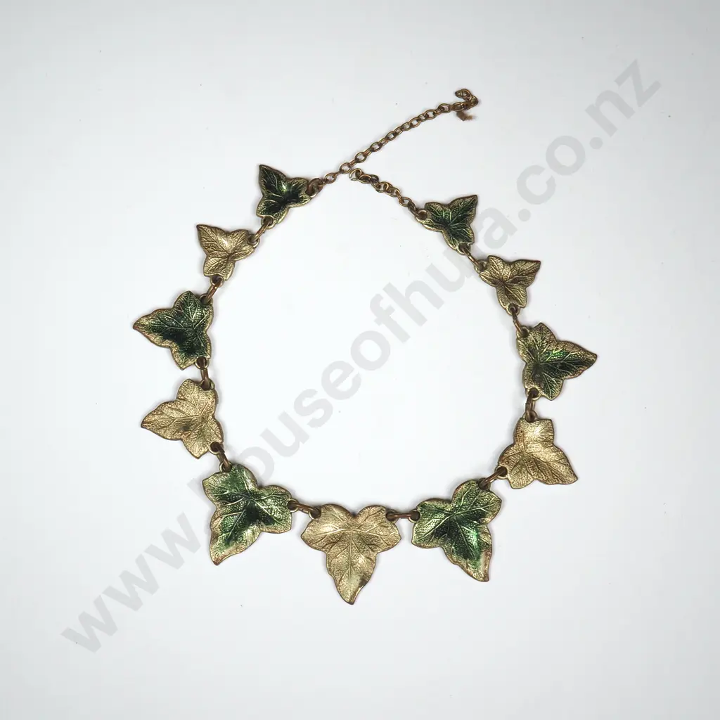 Vintage Ivy Leaf Bracelet Image 1++