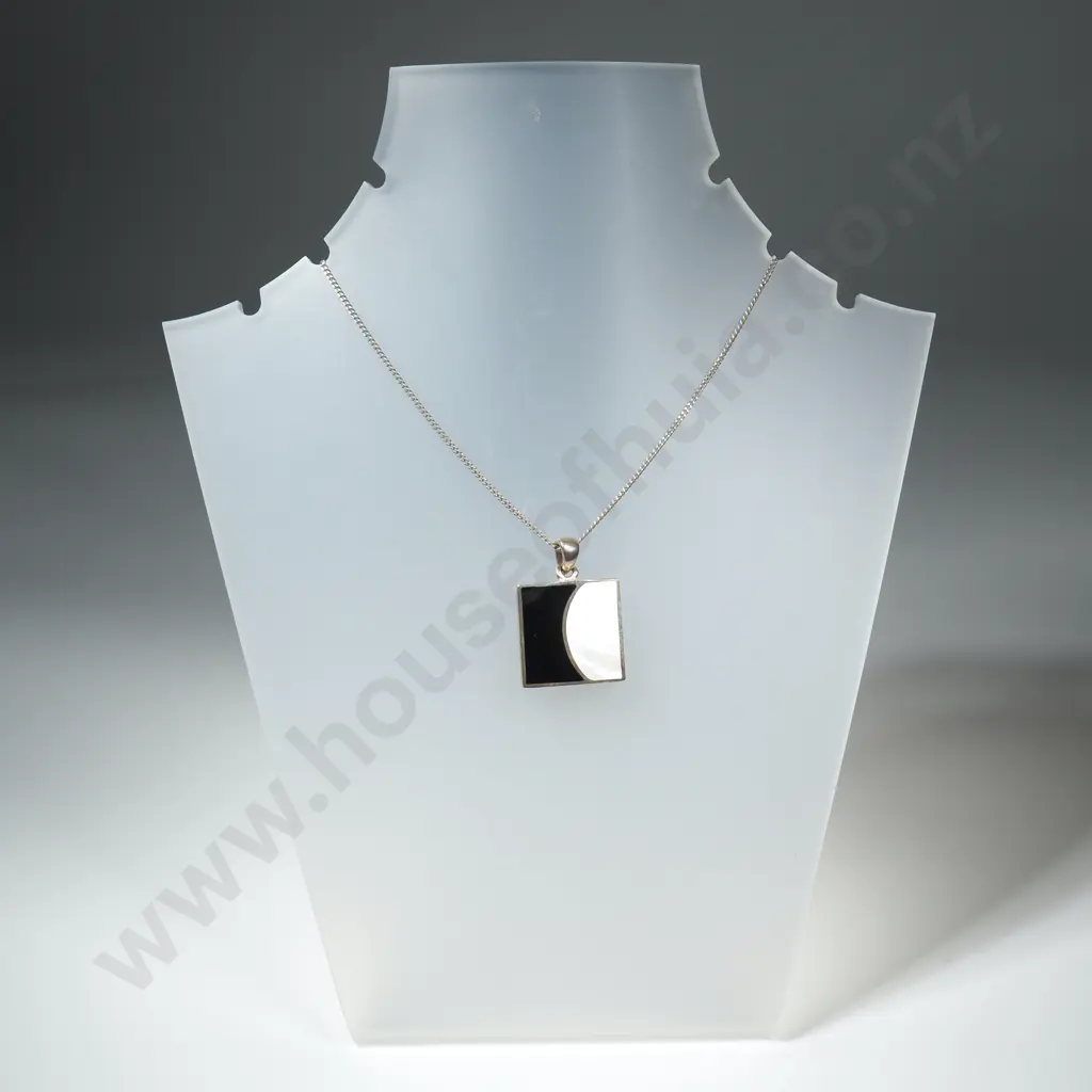Modern Sterling Silver Enamel Set Pendant With Sterling Silver Chain Image 1++