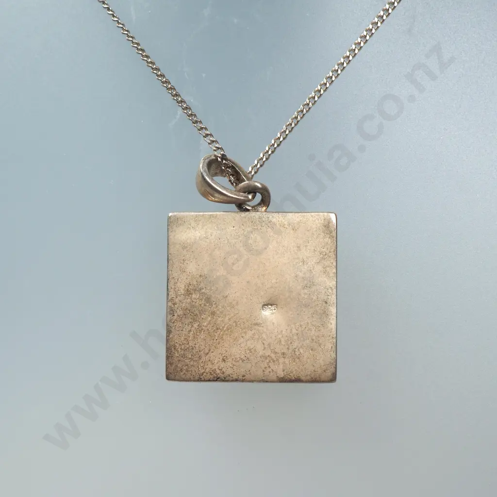 Modern Sterling Silver Enamel Set Pendant With Sterling Silver Chain Image 1++