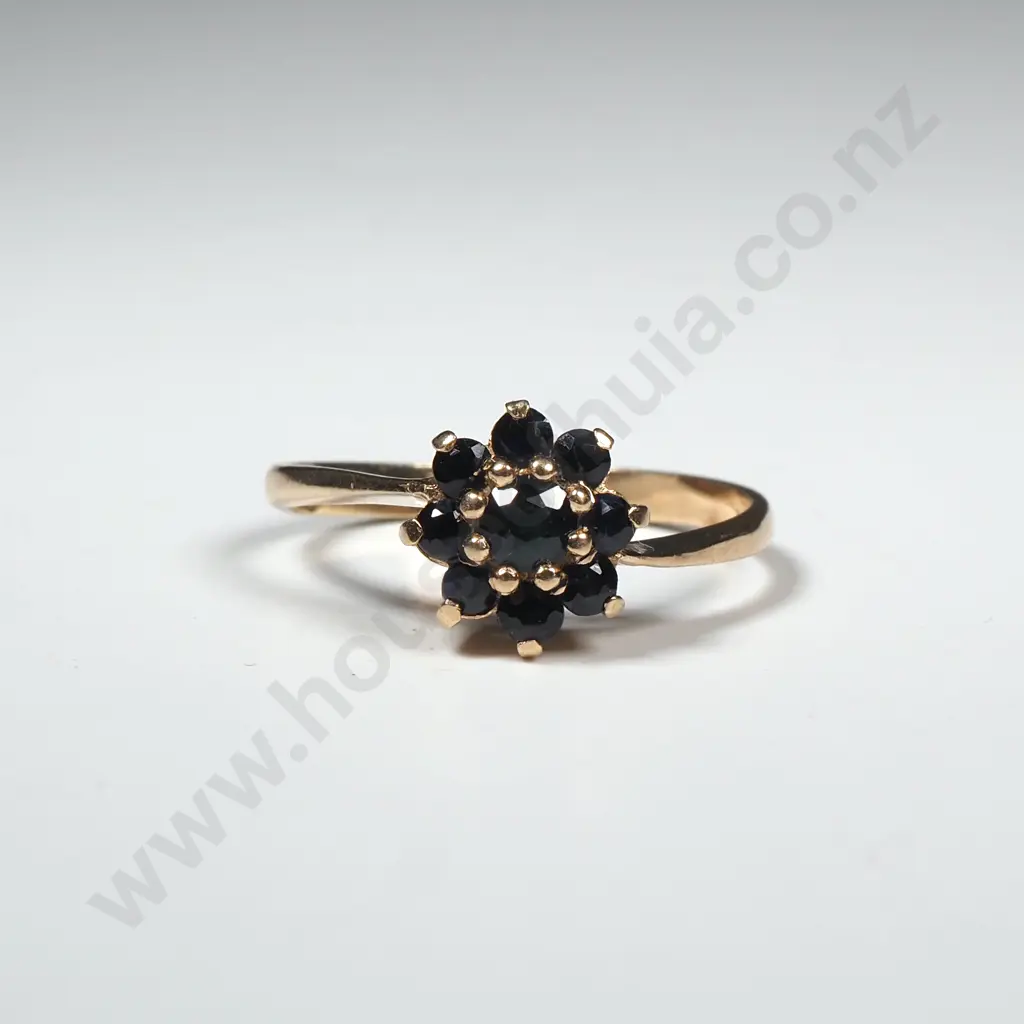 9ct Gold Sapphire Ring Image 1++
