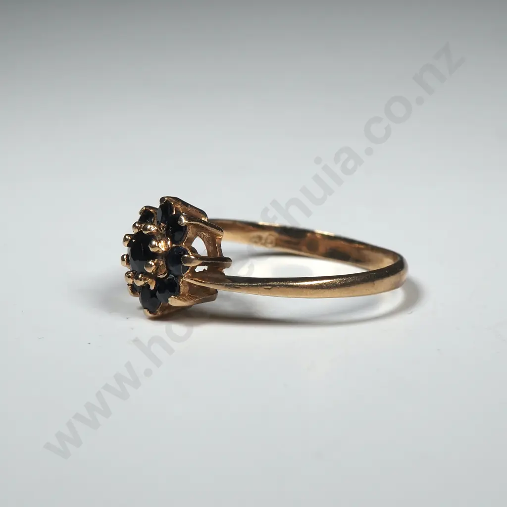9ct Gold Sapphire Ring Image 1++