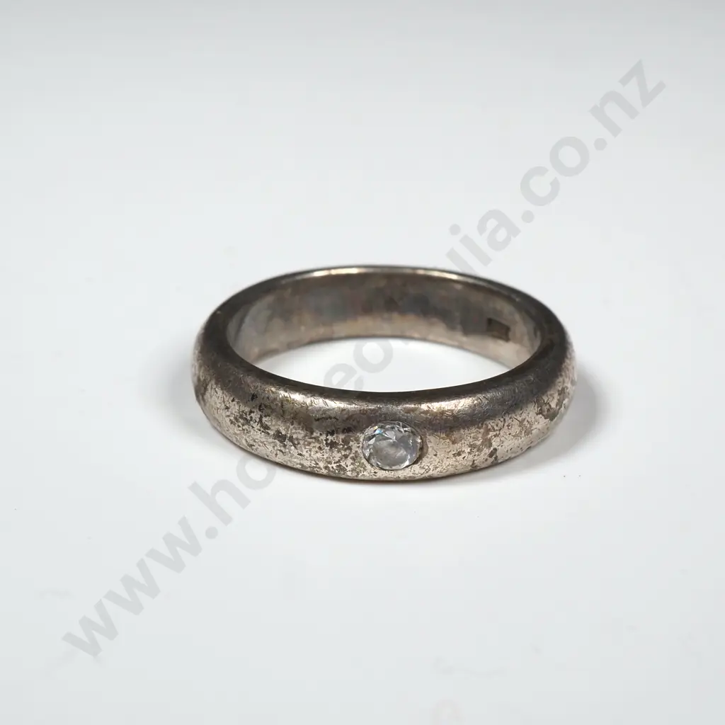 Sterling Silver White Stone Set Ring Image 1++