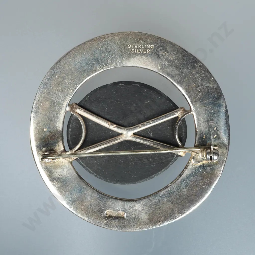 Vintage Scottish Sterling Silver & Agate Brooch Image 1++