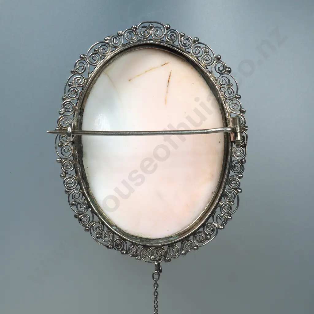 Impressive Sterling Silver Cameo Brooch Image 1++