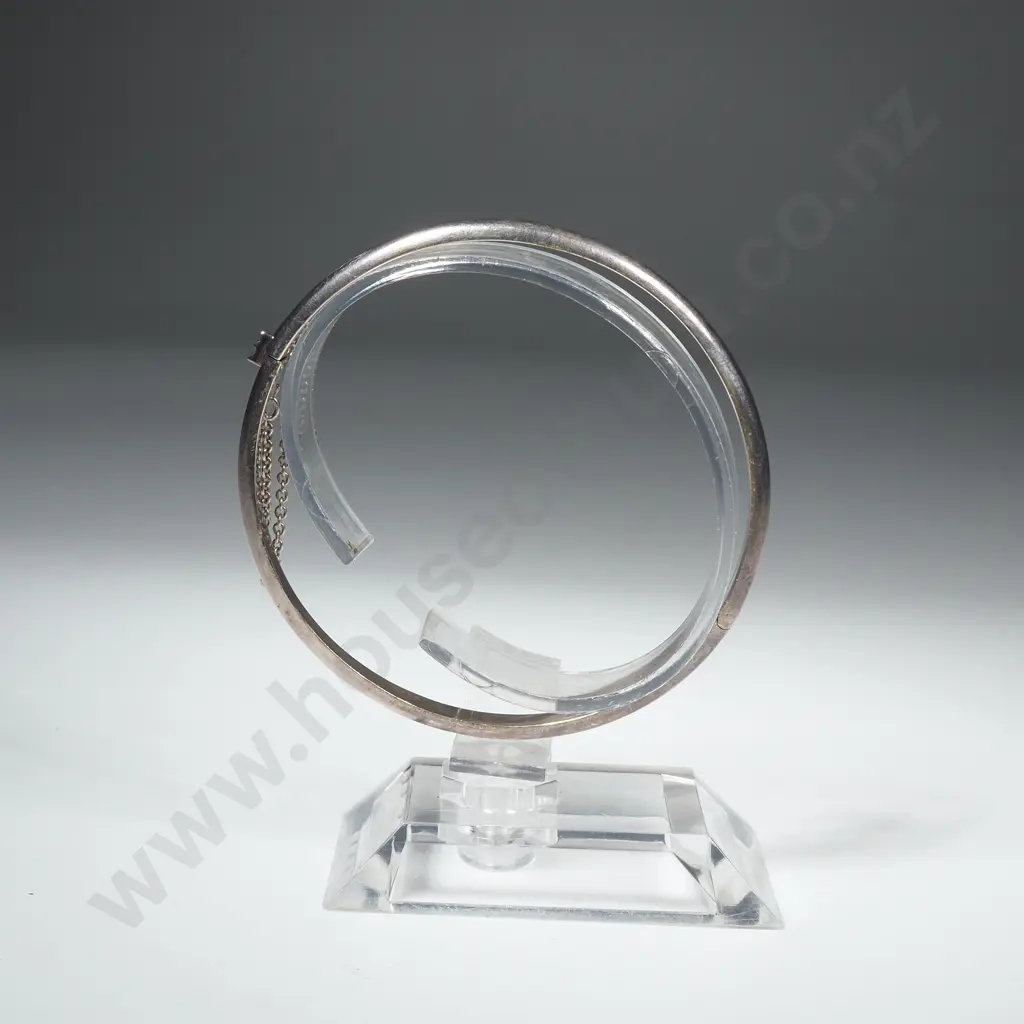 Plain Sterling Silver Snap Bangle Image 1++
