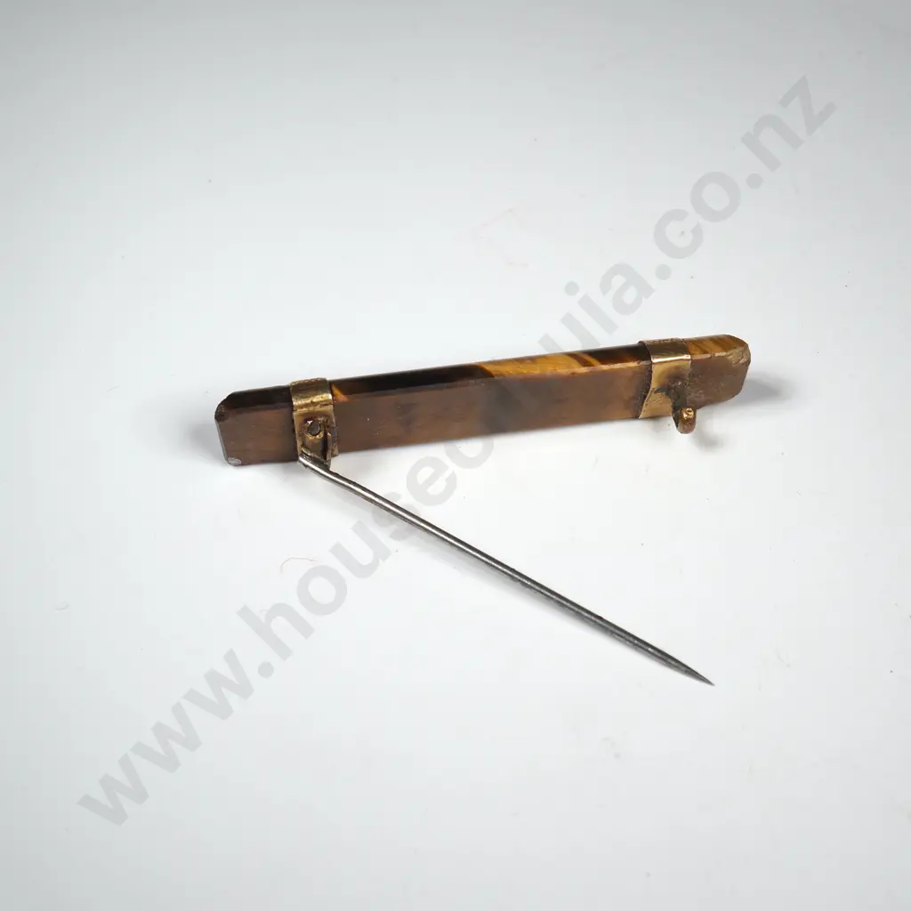 Antique Tigers Eye 9ct Gold Brooch Image 1++