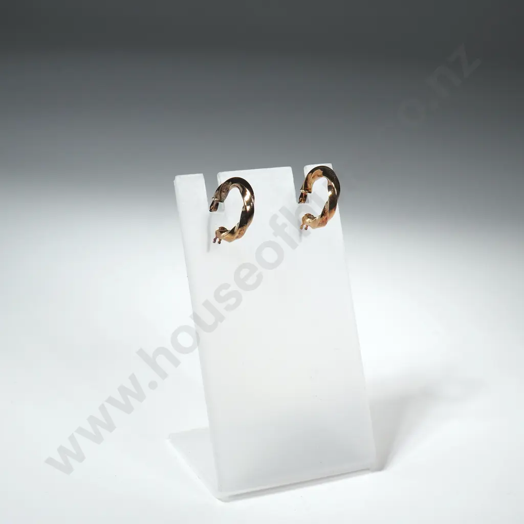 9ct Gold Twist Earrings Image 1++
