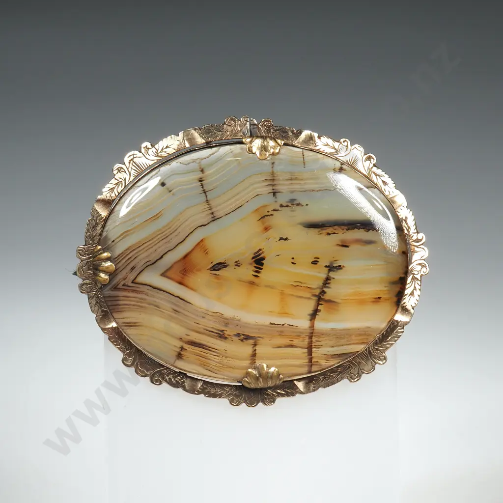 Antique 9ct Gold Mounted Moss Agate Brooch Image 1++