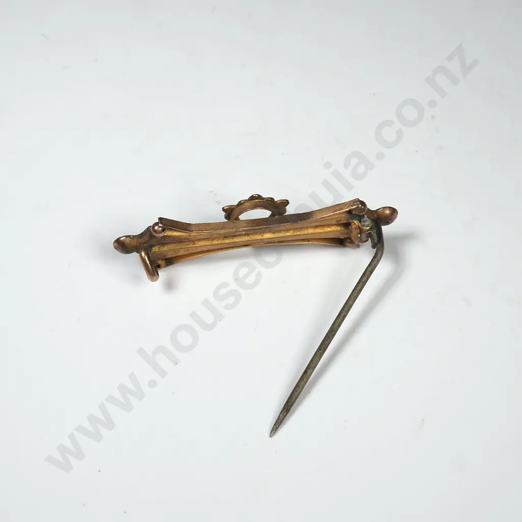 Antique 9ct Gold Bar Brooch Image 1++