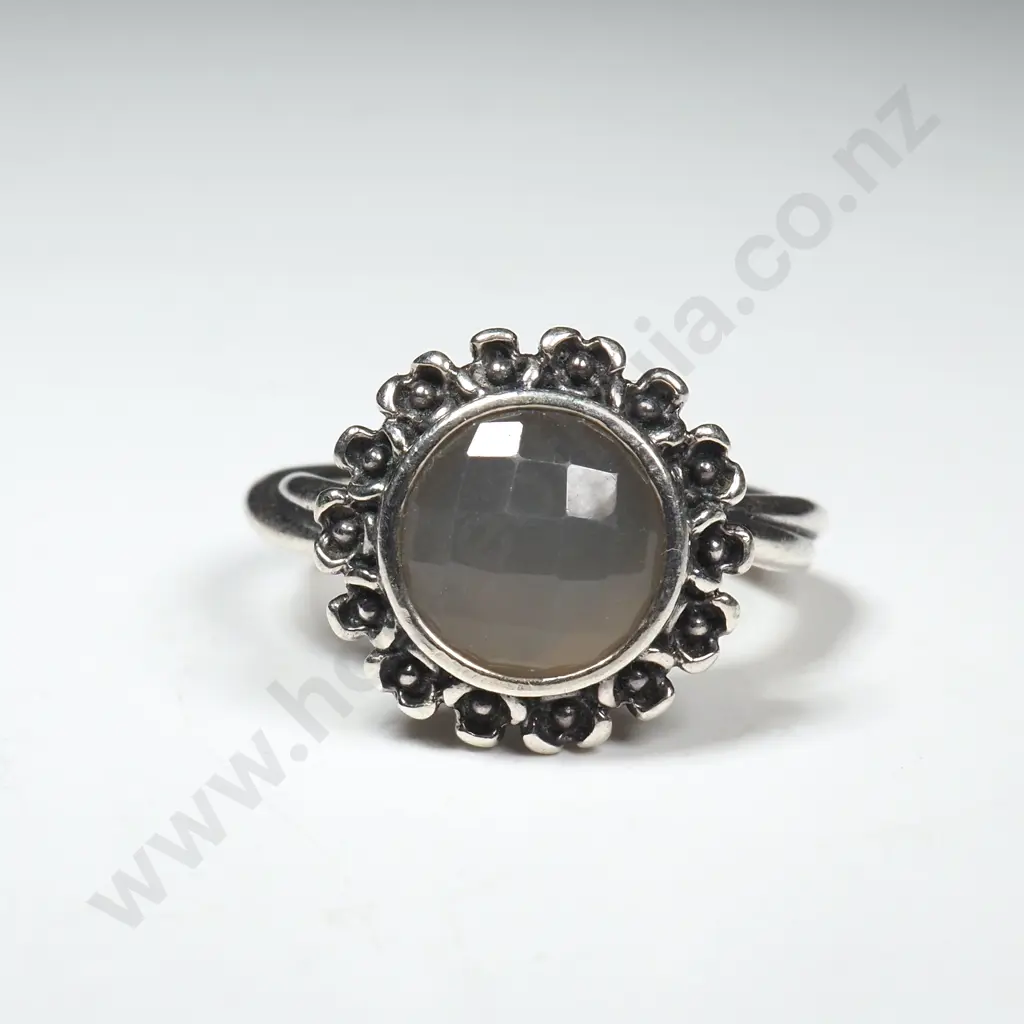 Modern Sterling Silver Fancy Ring Image 1++