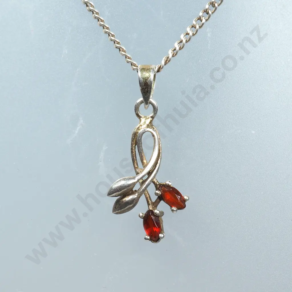 Modern Sterling Silver Garnet Set Pendant With Sterling Silver Chain Image 1++