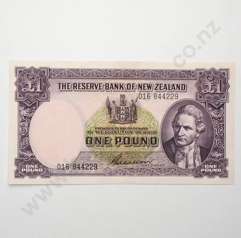 WILSON 1 POUND BANKNOTE aUNC Image 1++