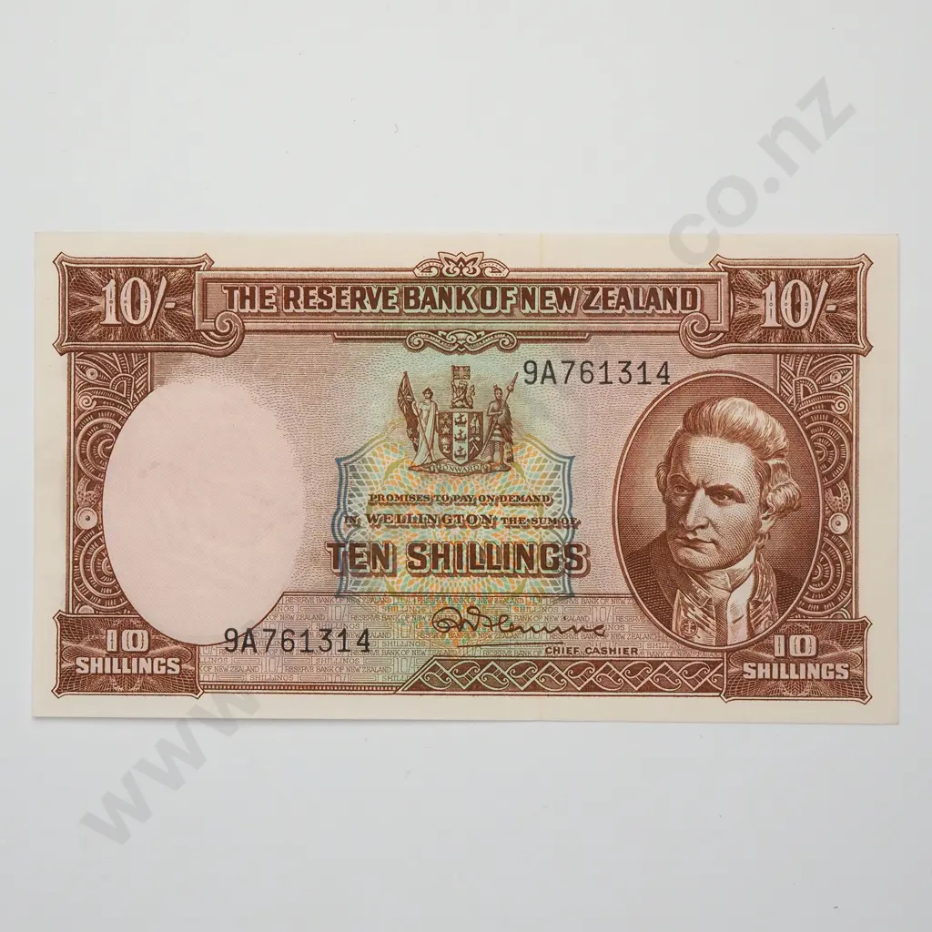 FLEMING 10 SHILLINGS BANKNOTE ND(1956-67) P.158d Almost UNCIRCULATED CV$130 Image 1++