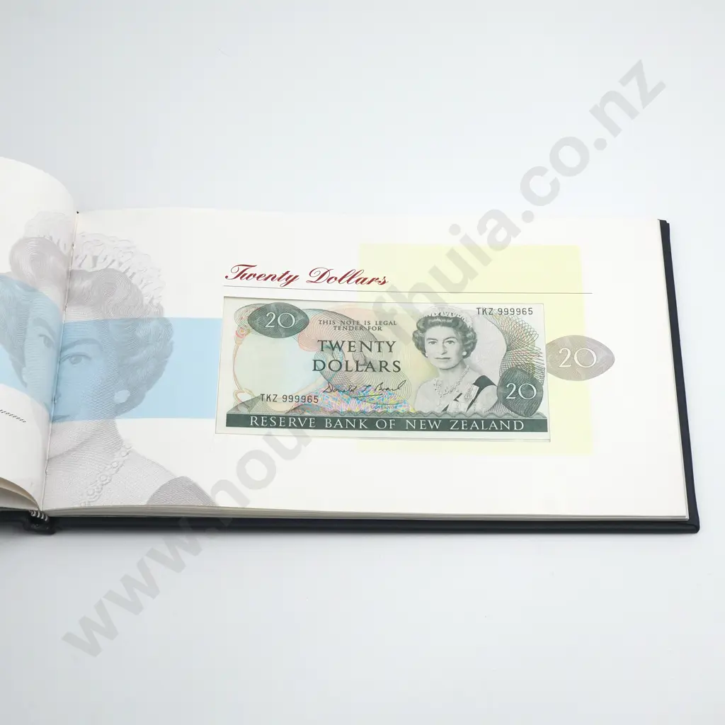 New Zealand "A Note Worthy Collection" Banknote Presentation Album incl Two Sets of $5/$10/$20/$50/$100 Image 1++