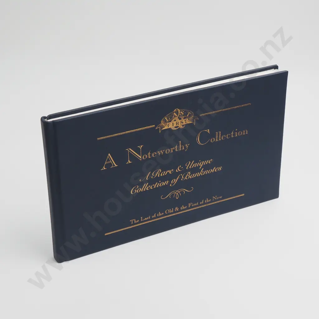 New Zealand "A Note Worthy Collection" Banknote Presentation Album incl Two Sets of $5/$10/$20/$50/$100 Image 1++
