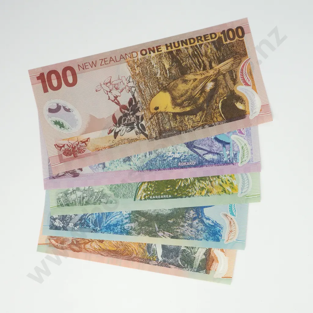 2001 NEW ZEALAND UNCIRCULATED BANKNOTE SET $5 $100 BRASH AA01 TYPE IV Image 1++
