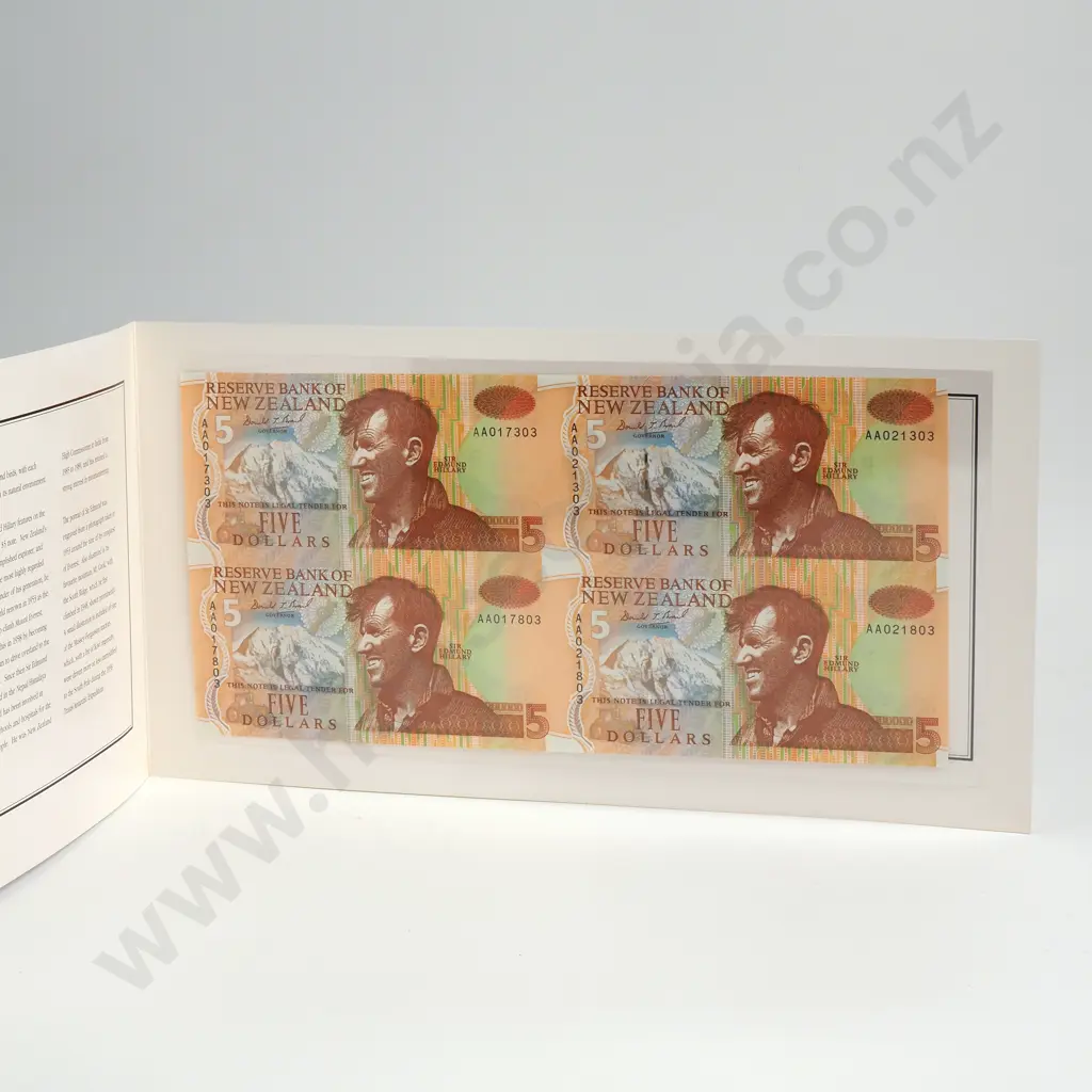 1992 5 DOLLARS PRESENTATION PACK CONSISTING OF AN UNCUT BLOCK 4X, PREFIXES AA Image 1++