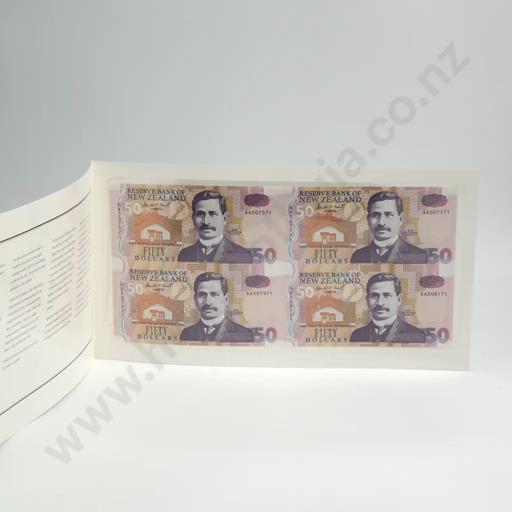 1992 50 DOLLARS PRESENTATION PACK CONSISTING OF AN UNCUT BLOCK 4X, PREFIXES AA Image 1++