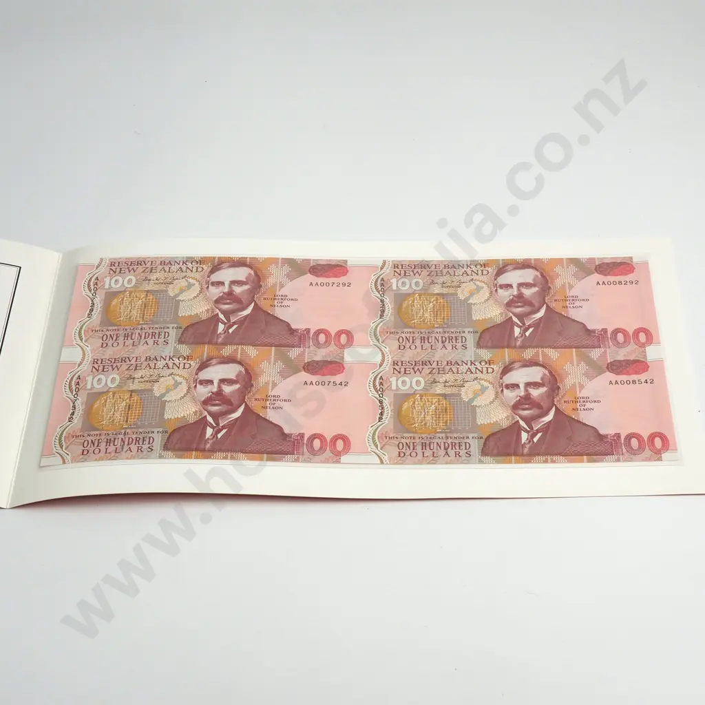 1992 100 DOLLARS PRESENTATION PACK CONSISTING OF AN UNCUT BLOCK 4X, PREFIXES AA Image 1++