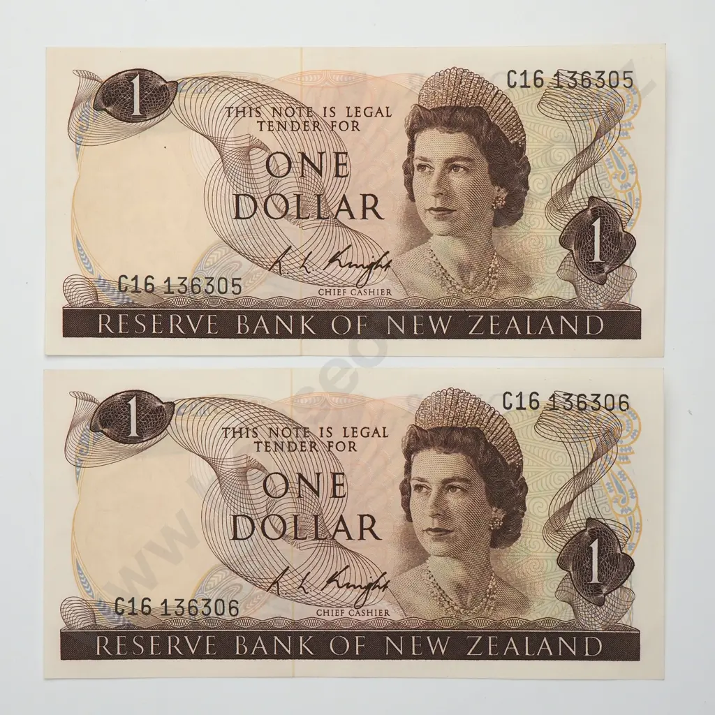 KNIGHT CONSEC PAIR 1 DOLLAR BANKNOTES ND(1975-77) P.163c Almost UNCIRCULATED CCV$50 Image 1++
