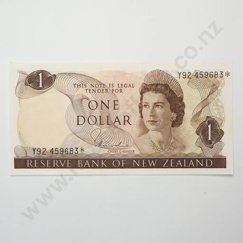 1 DOLLAR, HARDIE TYPE I SIGNATURE, PREFIX Y92 *, UNCIRCULATED Image 1++